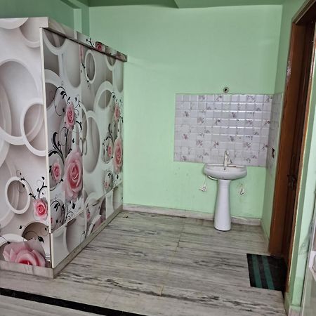 Golf Homes Gyest House ノイダ エクステリア 写真